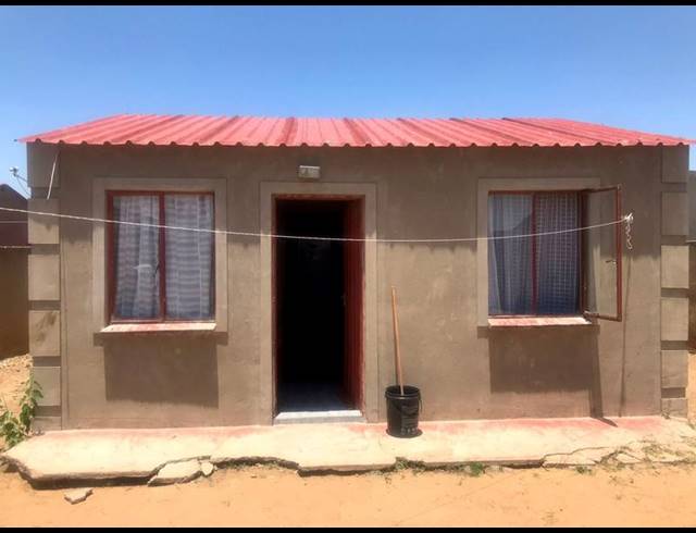 2 BEDROOM HOUSE FOR SALE IN PALM RIDGE